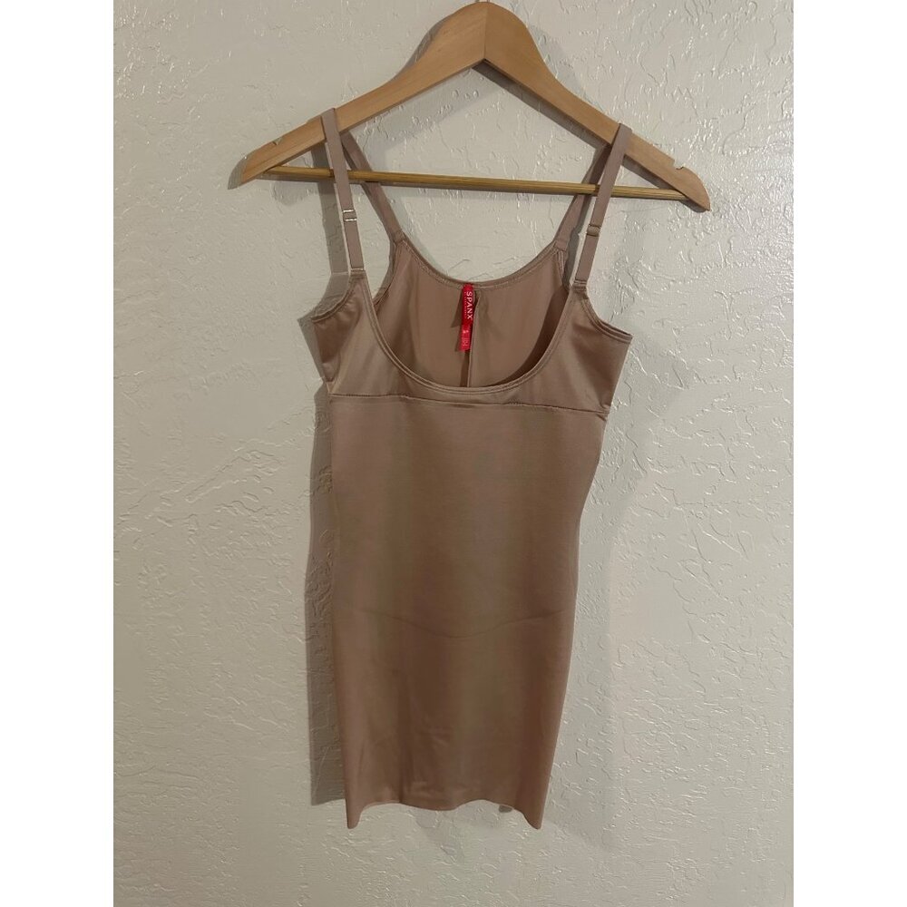 Spanx Smartgrip Y Nude Scoopneck Undergarment Slip Dress